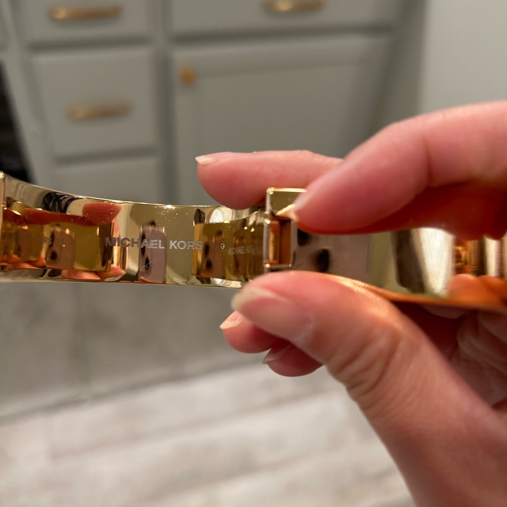 MK bracelet - Picture 8 of 8